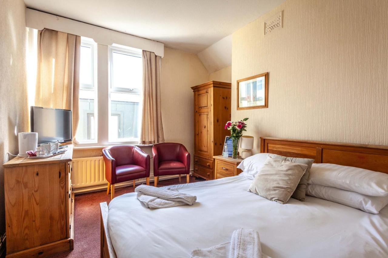 The Royal Bar & Shaker Otel Morecambe Dış mekan fotoğraf