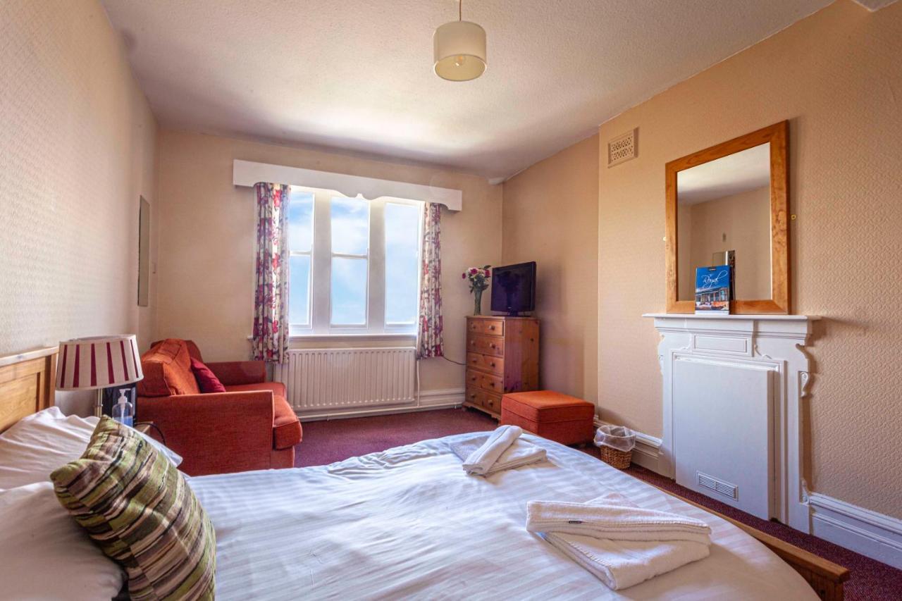 The Royal Bar & Shaker Otel Morecambe Dış mekan fotoğraf