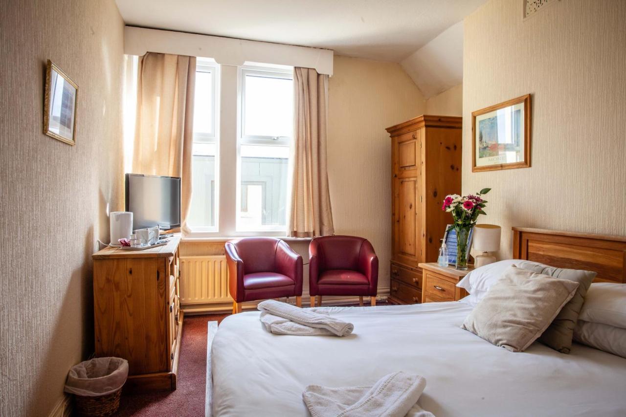 The Royal Bar & Shaker Otel Morecambe Dış mekan fotoğraf
