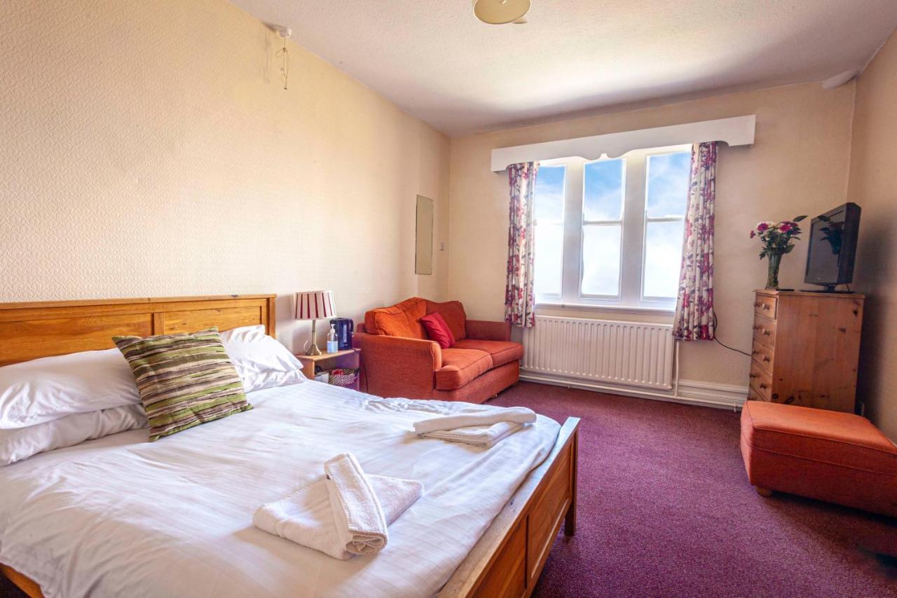 The Royal Bar & Shaker Otel Morecambe Dış mekan fotoğraf