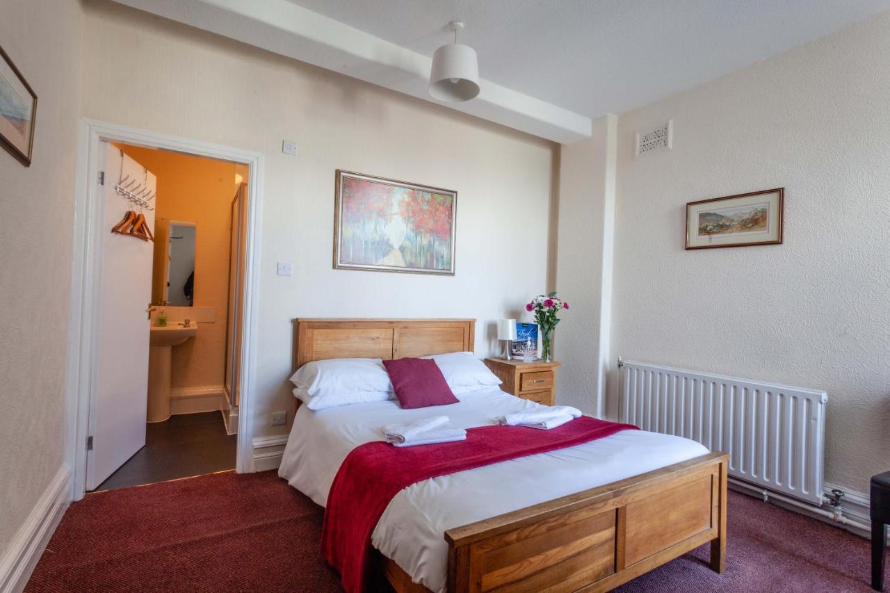 The Royal Bar & Shaker Otel Morecambe Dış mekan fotoğraf