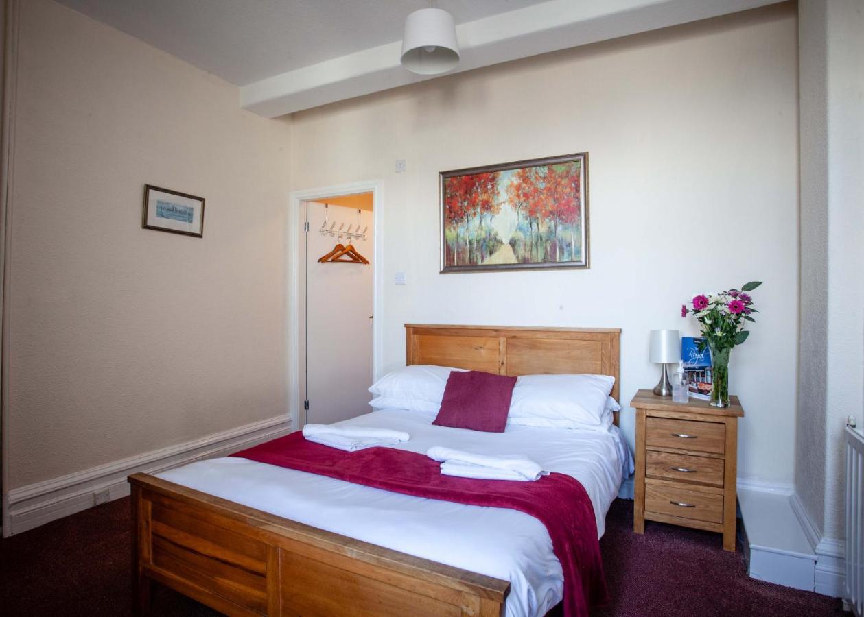 The Royal Bar & Shaker Otel Morecambe Dış mekan fotoğraf