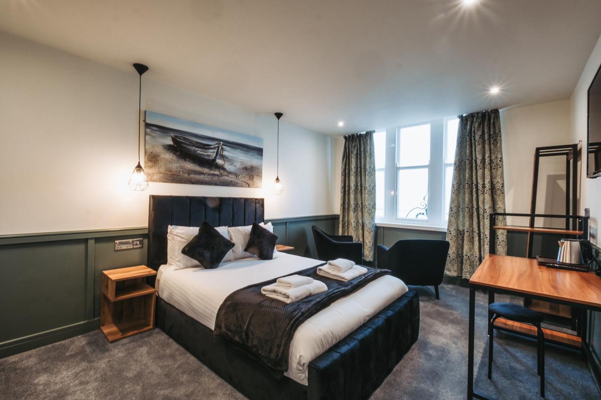 The Royal Bar & Shaker Otel Morecambe Dış mekan fotoğraf