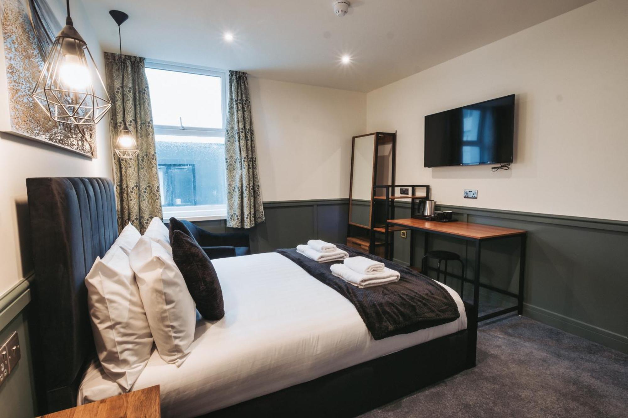The Royal Bar & Shaker Otel Morecambe Dış mekan fotoğraf